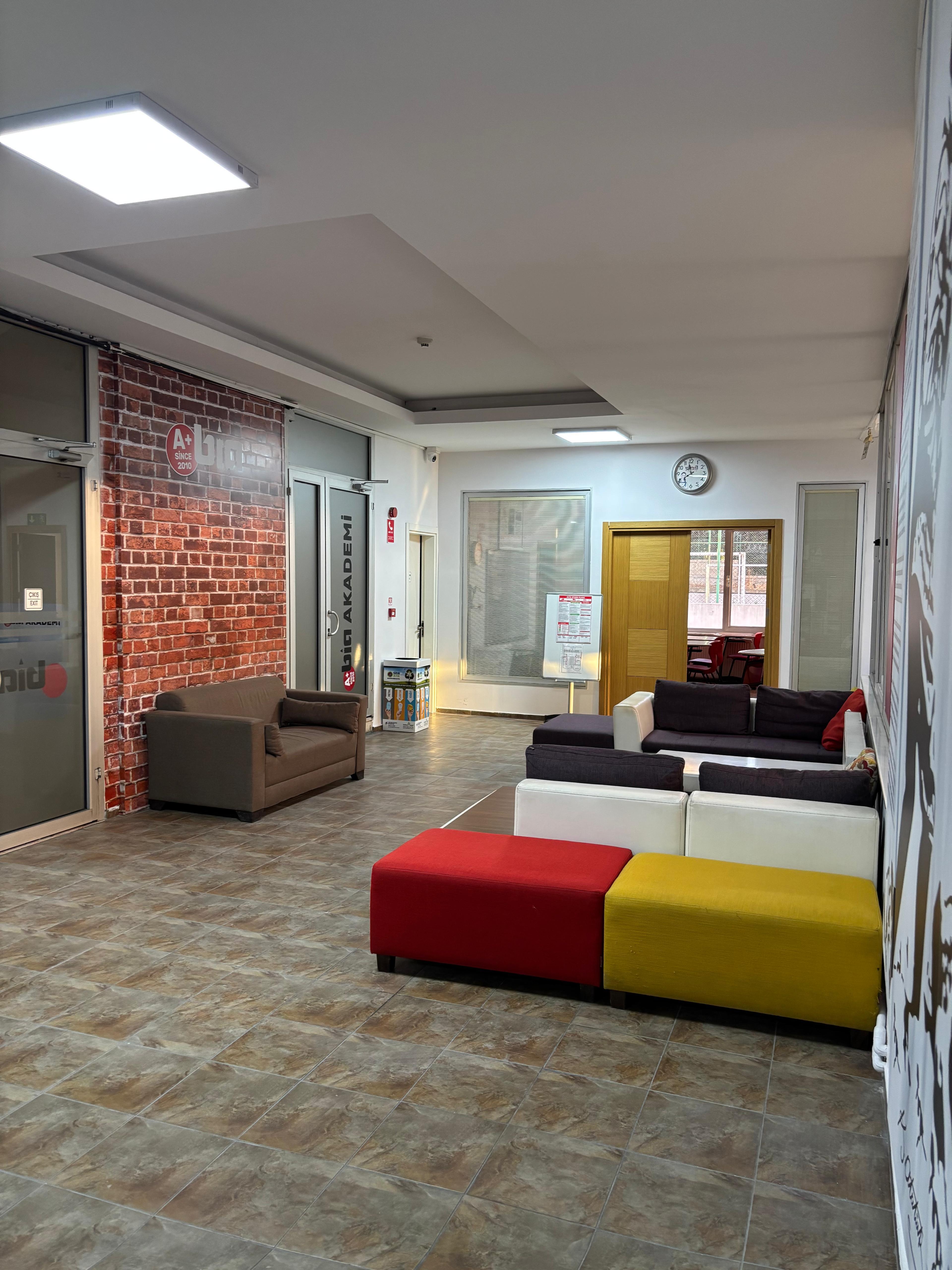 Kurumumuzdan Kareler