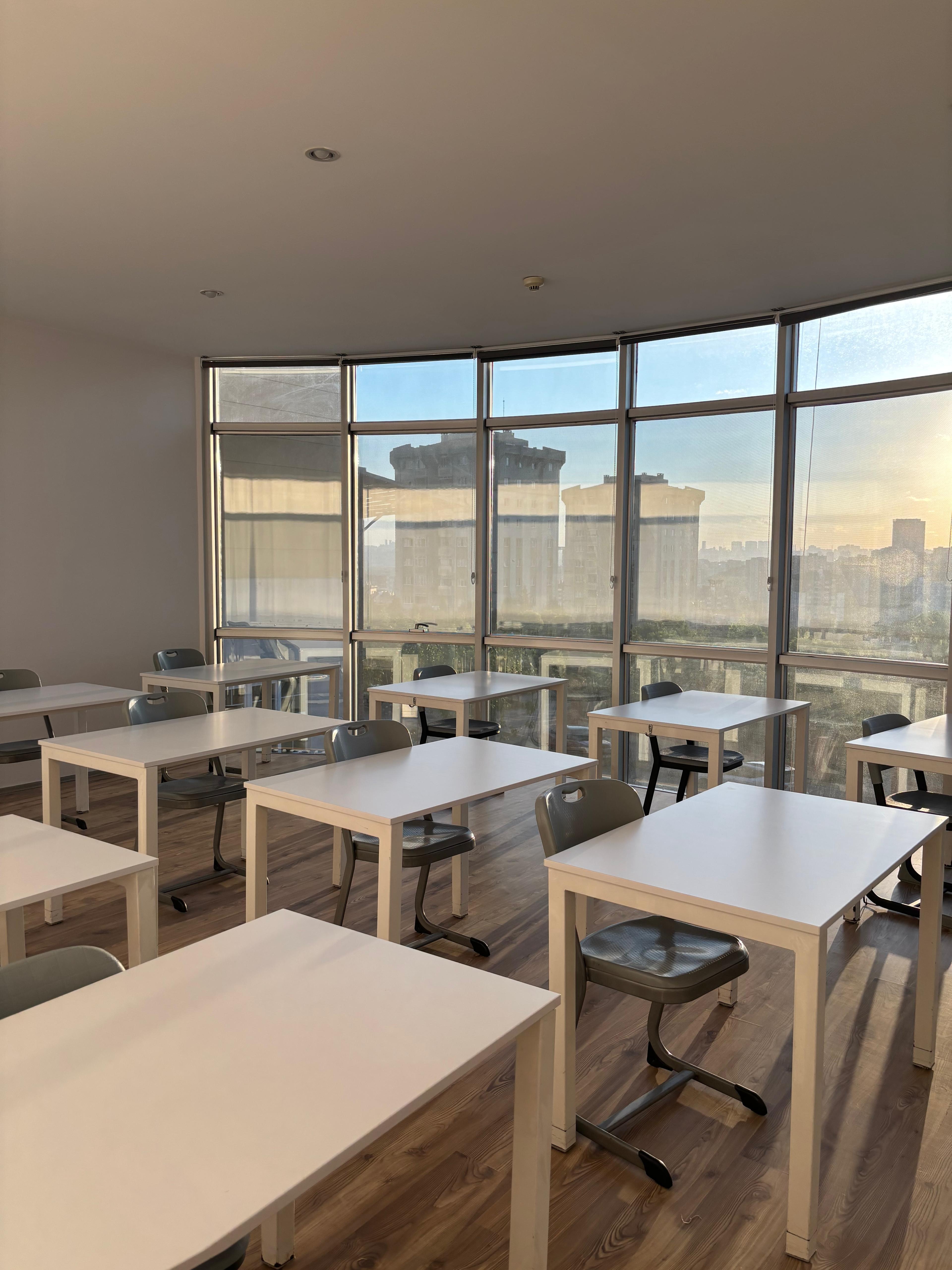 Kurumumuzdan Kareler